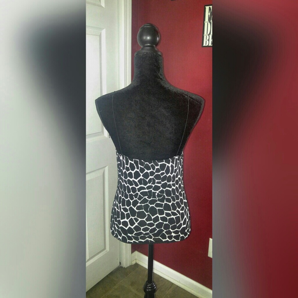 Animal Print Top - Picture 2 of 2